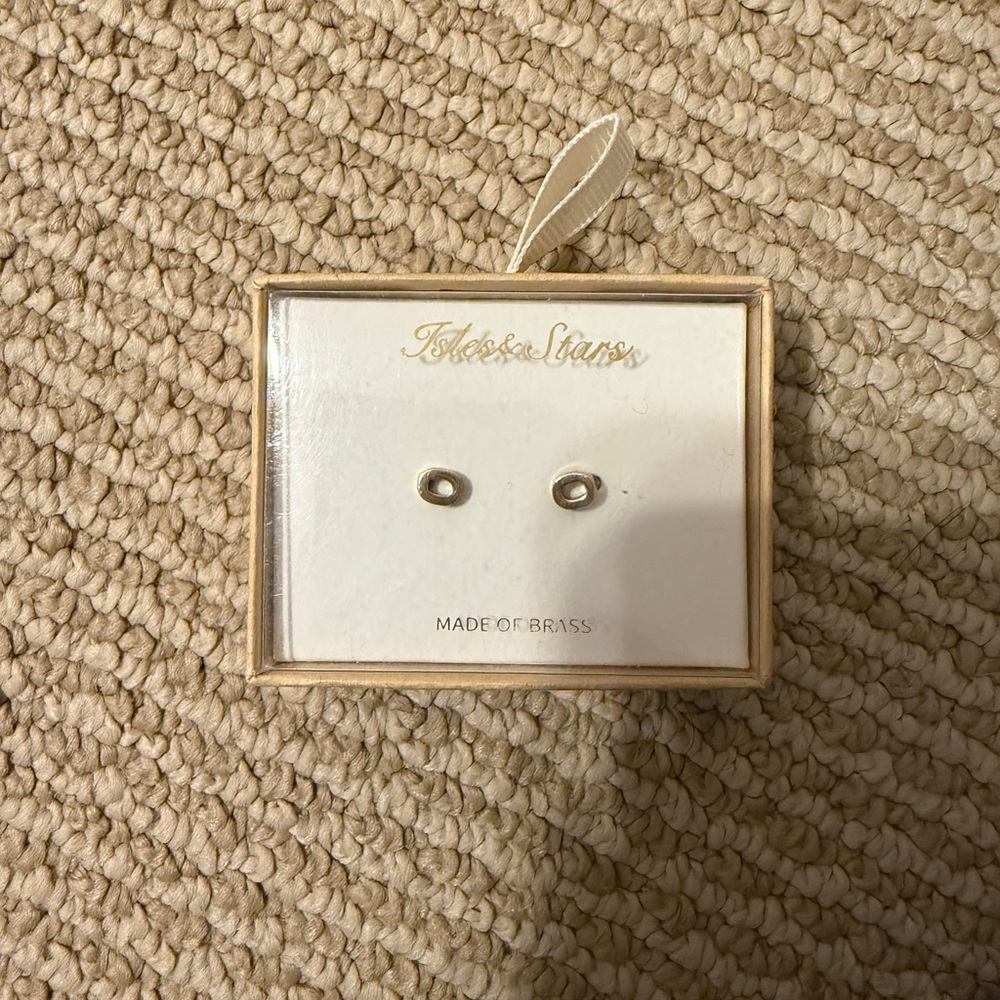 Gold O Earrings